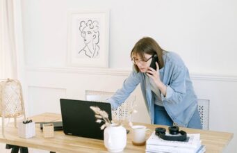 How to Start Freelancing With No Experience in 2025