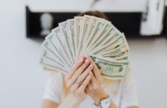 Affiliate Stacking: How to Layer Offers for Higher Payouts