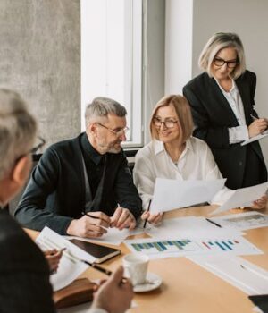 Why Elastic Companies Outperform Traditional Startups