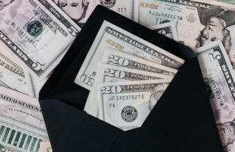 How to Build a Side Income by Completing Simple Online Jobs