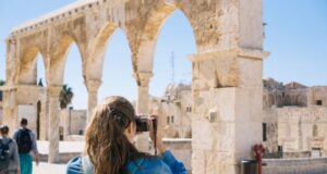 How I Work Remotely and Travel the World on a Budget