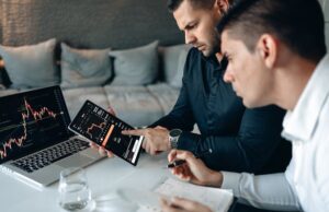 How I Validate a Niche Before Investing Time and Money