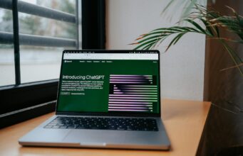 Top Digital Marketing Tools for Earning Online: Your Essential Guide