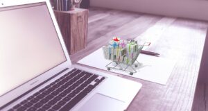 Choosing the Best Web Hosting Services: A Guide to Costs and Features